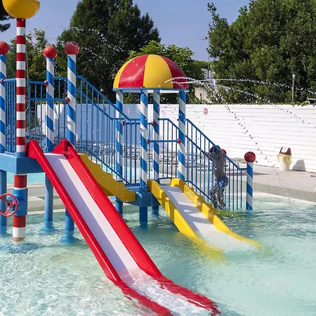 Dom wakacyjny Mare E Pineta-2 By Interhome