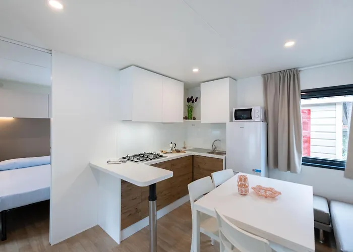 Casa vacanze Mare E Pineta-2 By Interhome *