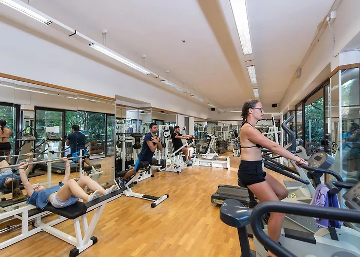 Casa vacanze Mare E Pineta-2 By Interhome *